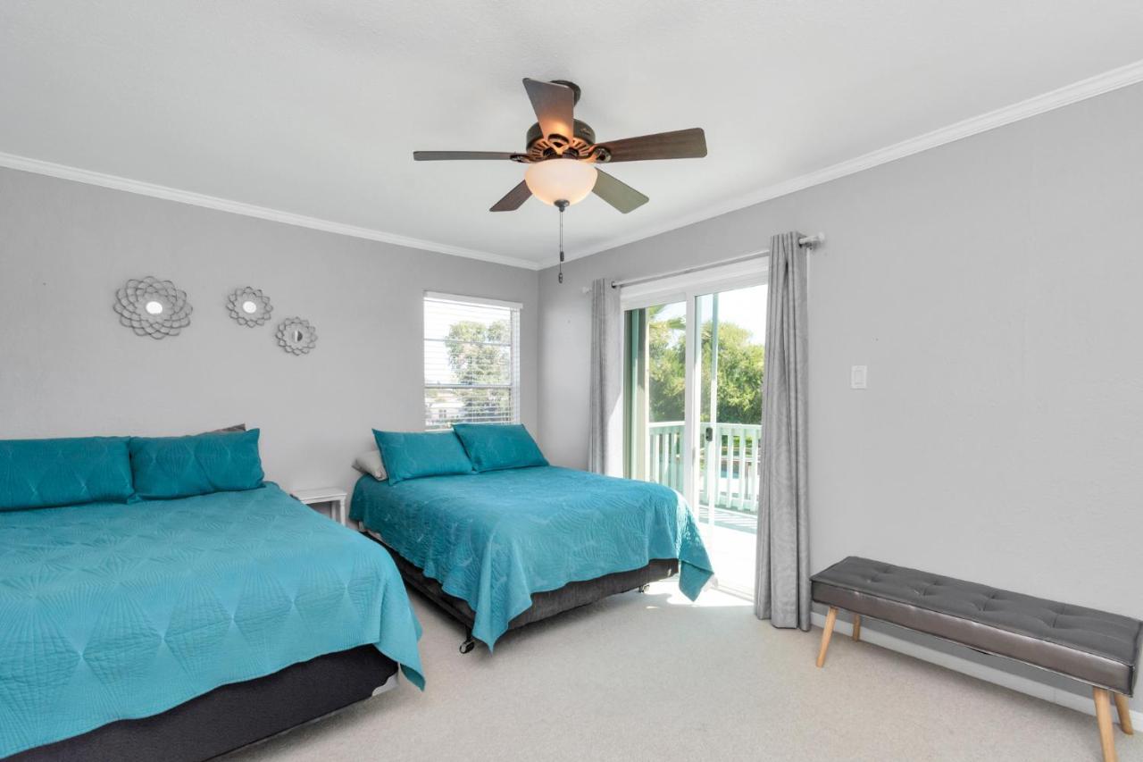 Beauty On The Water! Lake House Near The Beaches! Galveston Exteriör bild