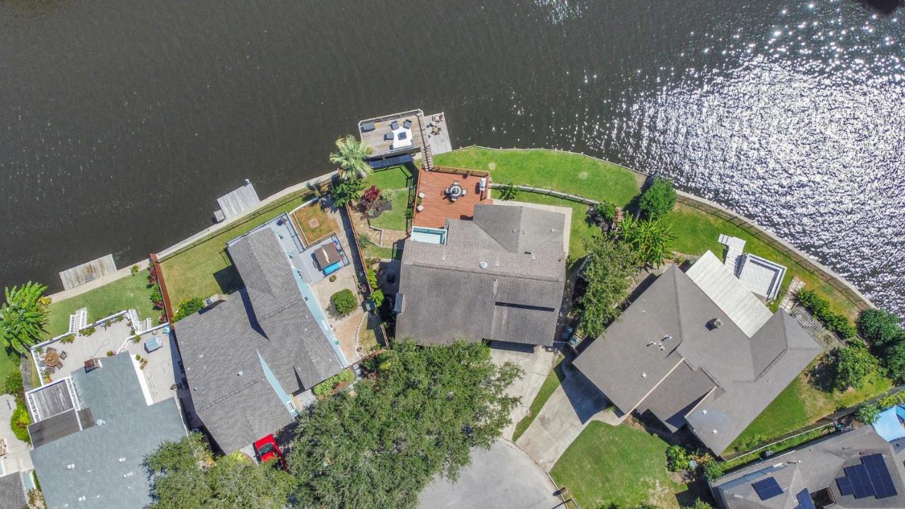 Beauty On The Water! Lake House Near The Beaches! Galveston Exteriör bild