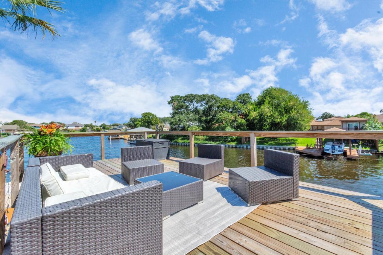 Beauty On The Water! Lake House Near The Beaches! Galveston Exteriör bild