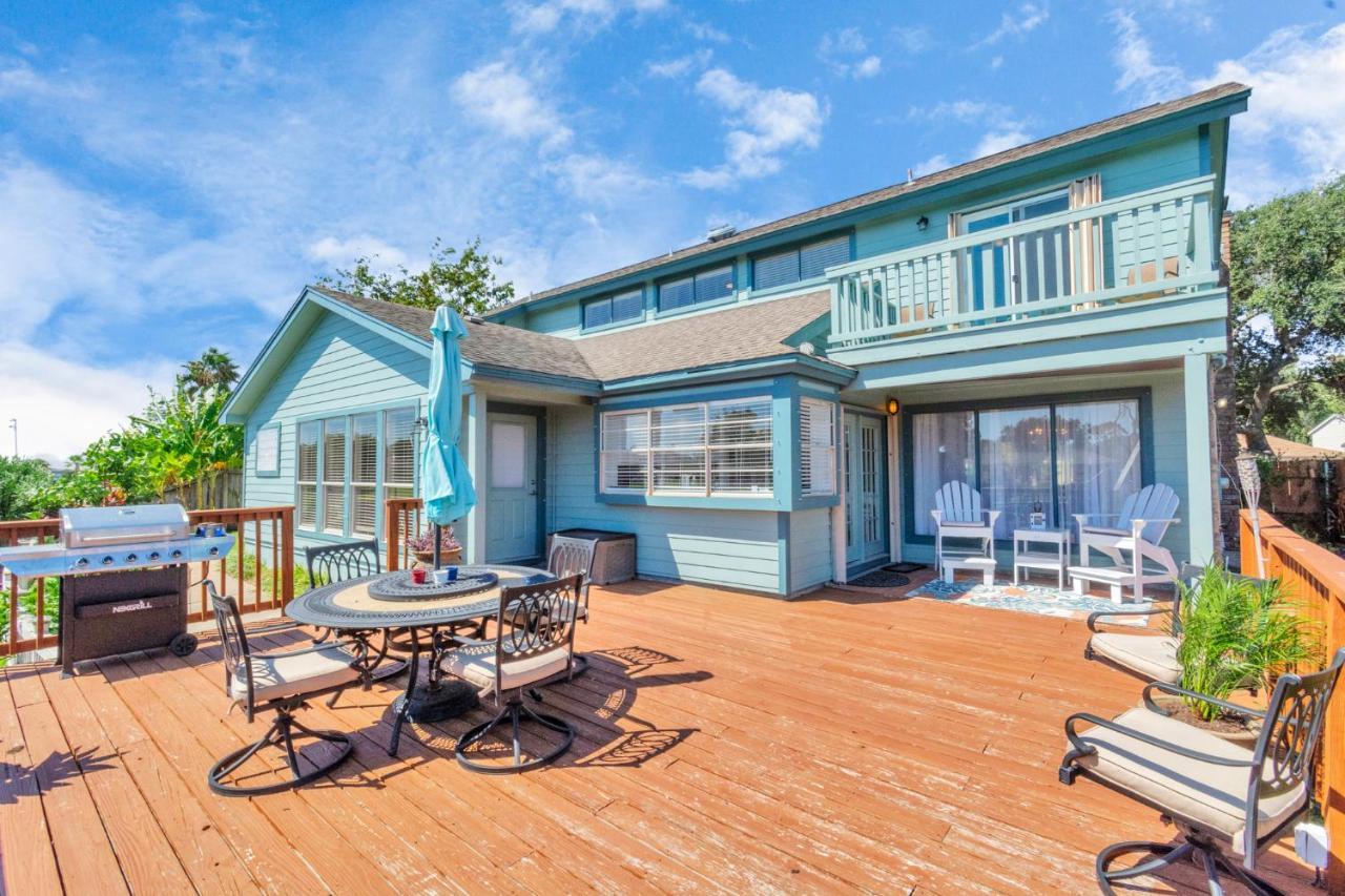 Beauty On The Water! Lake House Near The Beaches! Galveston Exteriör bild