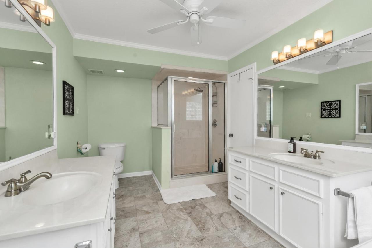 Beauty On The Water! Lake House Near The Beaches! Galveston Exteriör bild